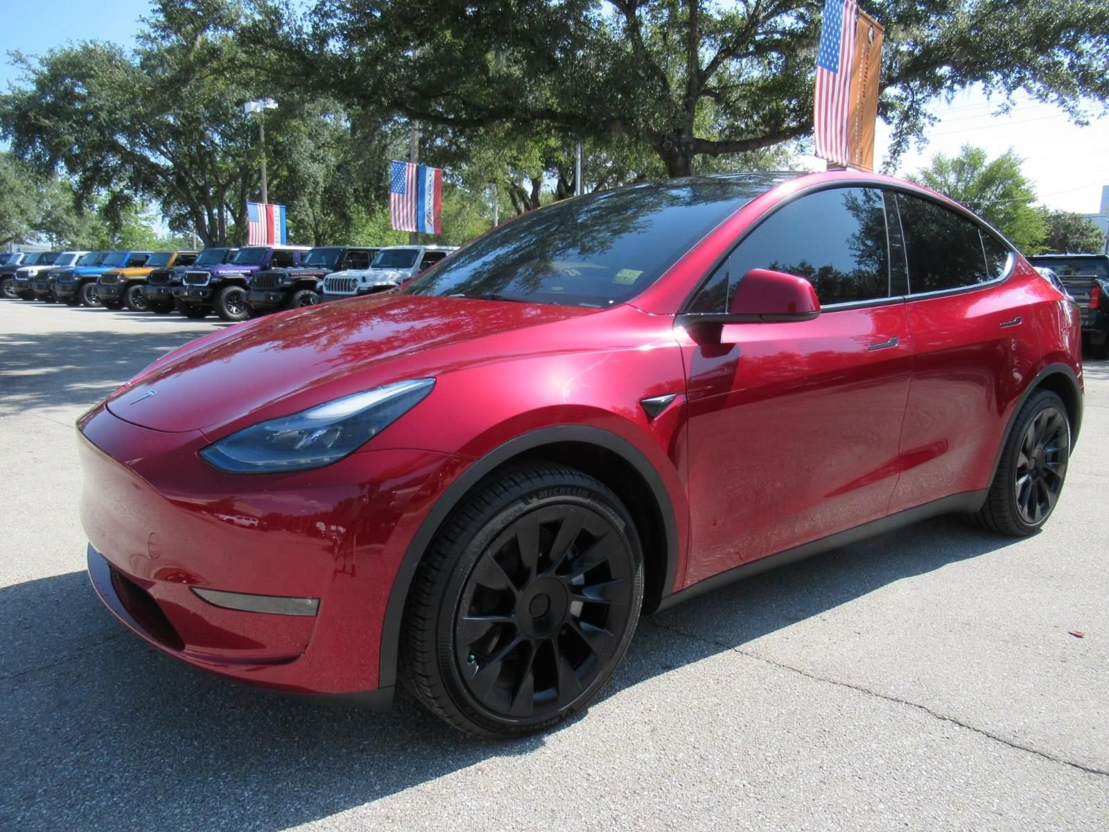 Used 2024 Tesla Model Y Long Range AWD/4WD image 4
