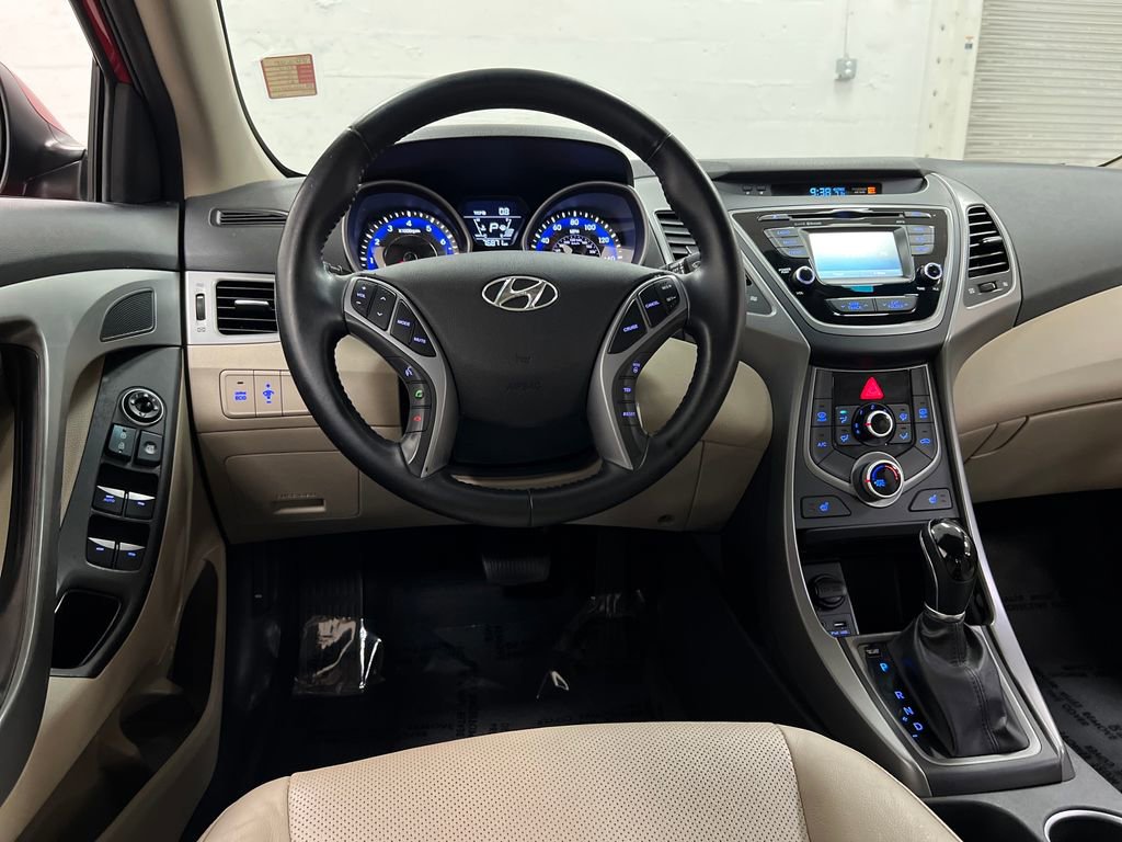 Used 2015 Hyundai Elantra Limited FWD image 15