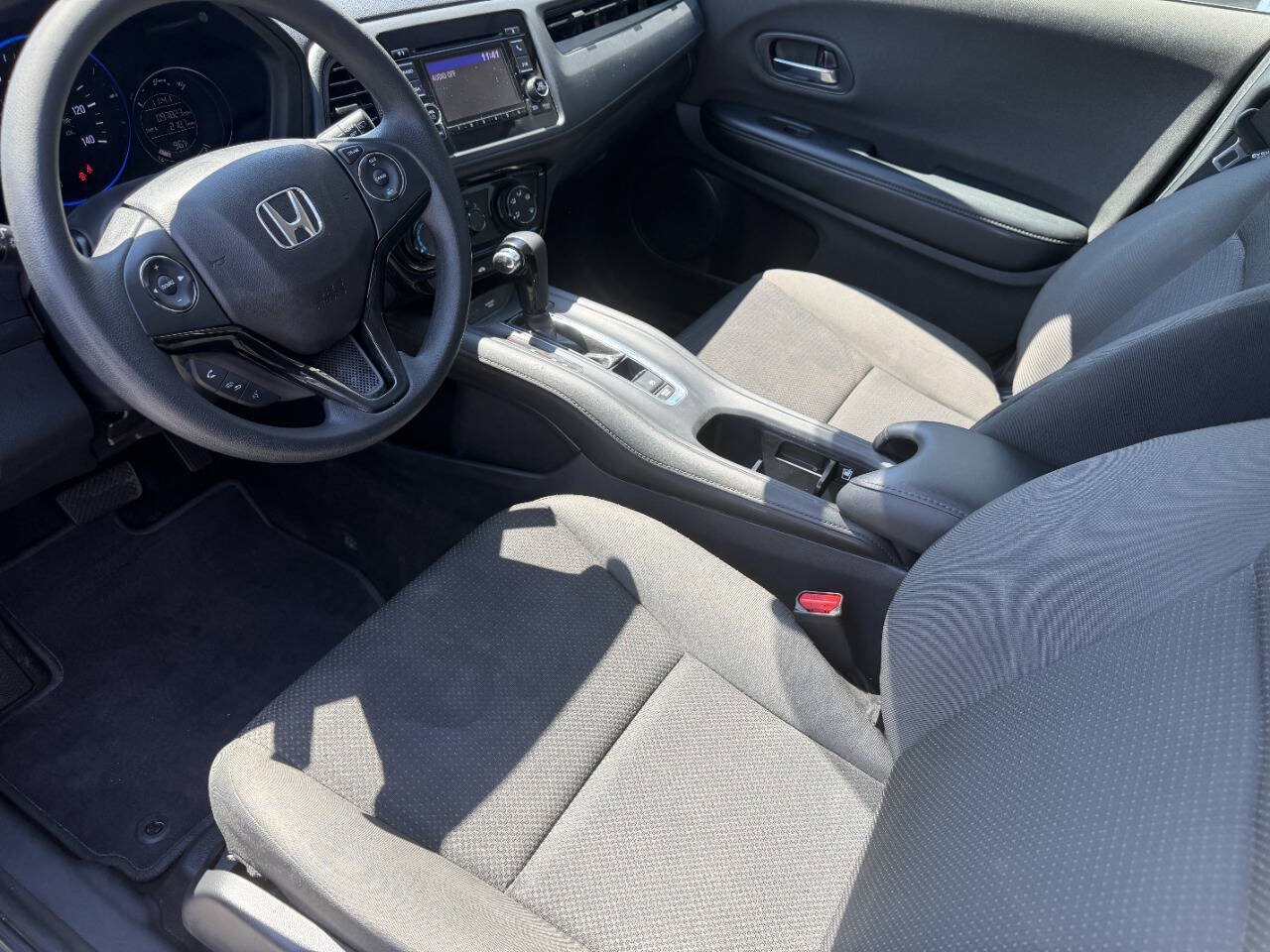 Used 2020 Honda HR-V LX image 16
