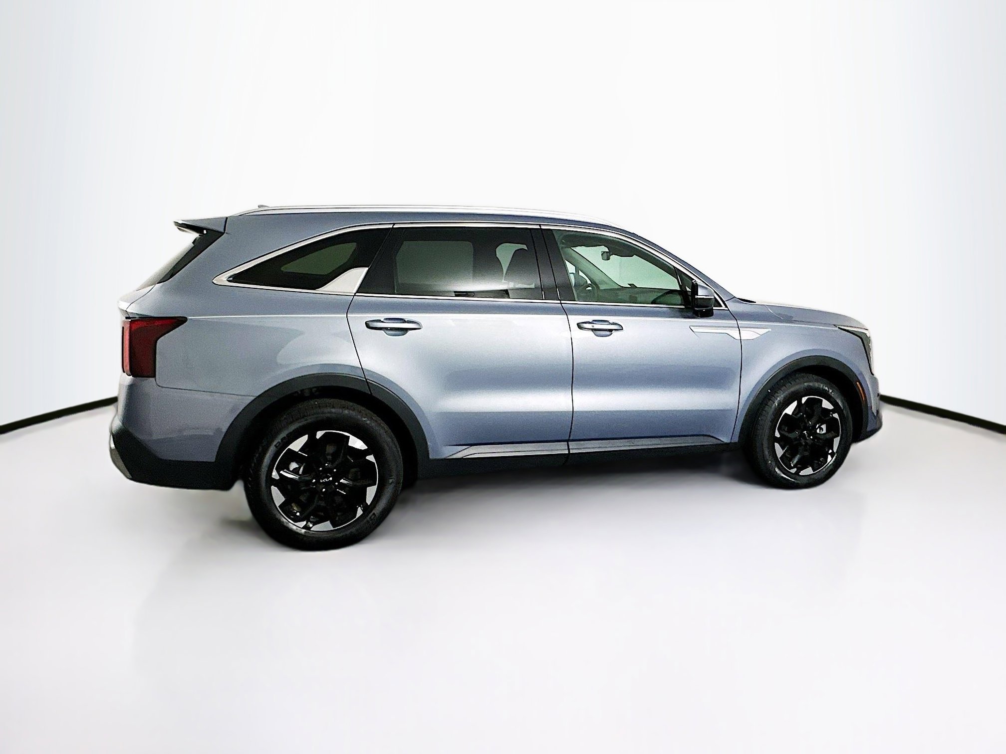 Used 2025 Kia Sorento S w/ Panoramic Sunroof Package image 10