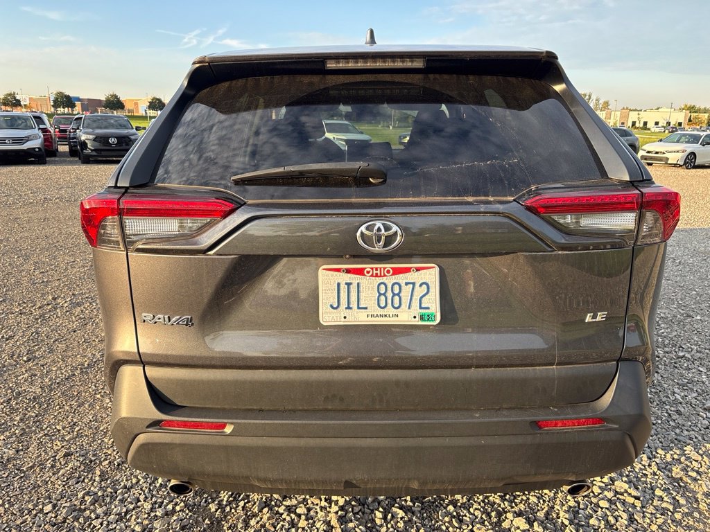 Used 2024 Toyota RAV4 LE FWD image 8