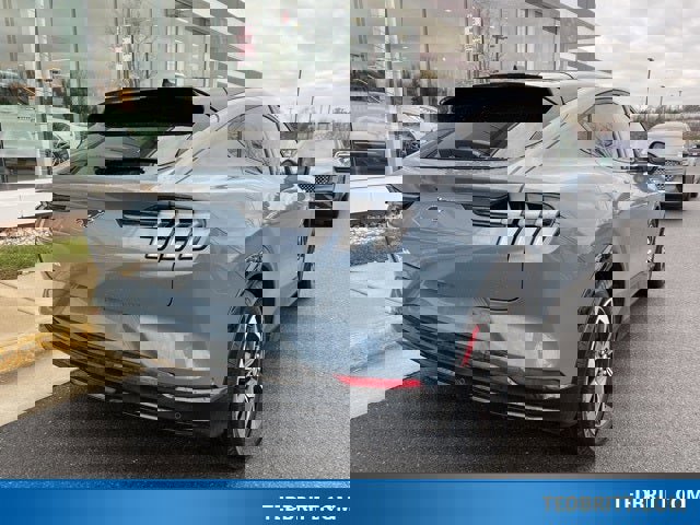 Used 2023 Ford Mustang Mach-E Premium image 8