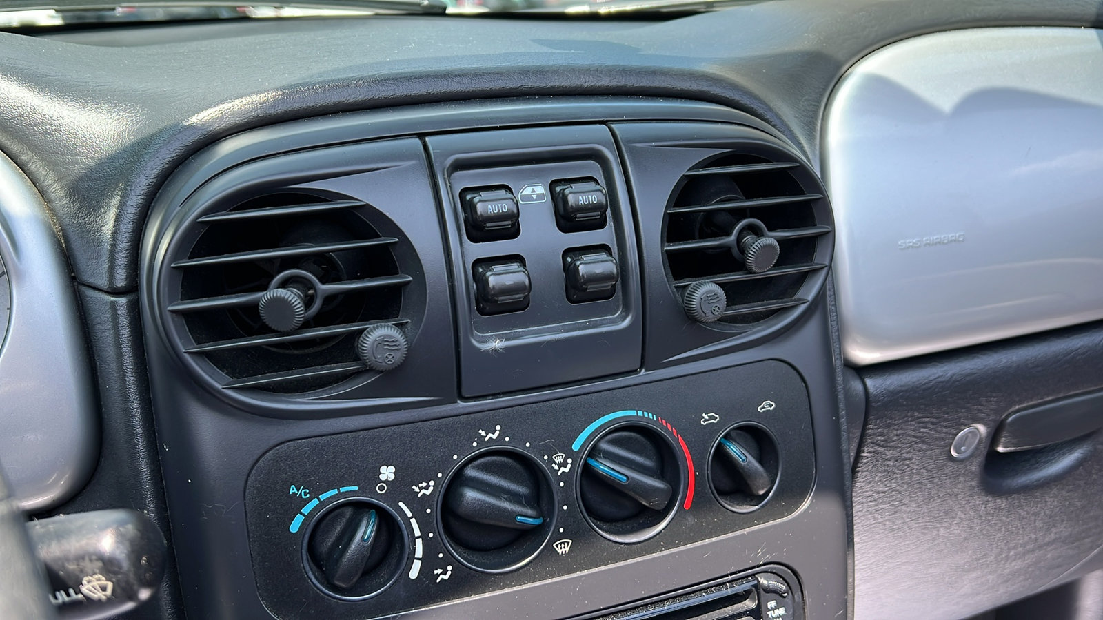 Used 2005 Chrysler PT Cruiser GT image 15