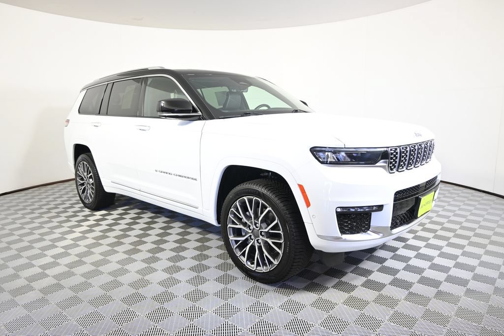 Used 2023 Jeep Grand Cherokee L Summit AWD/4WD image 9
