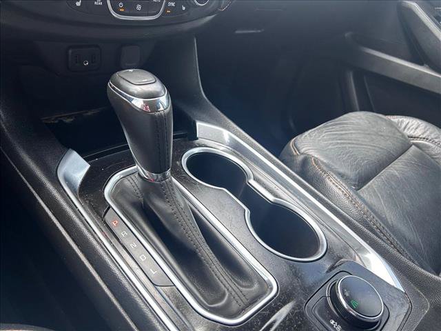 Used 2019 Chevrolet Traverse LT FWD image 12