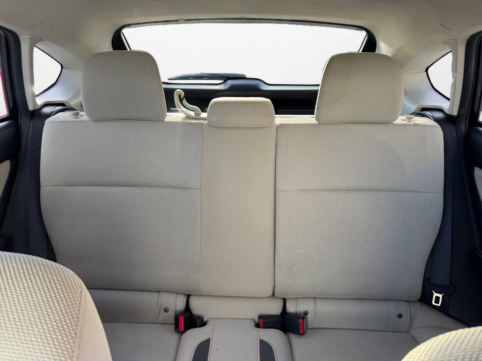 Used 2016 Subaru Crosstrek 2.0i Premium image 15