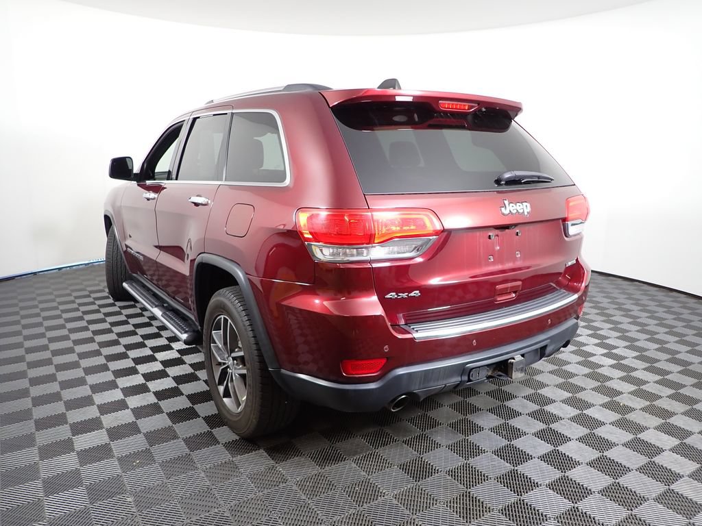 Used 2017 Jeep Grand Cherokee Limited w/ Luxury Group II AWD/4WD image 13