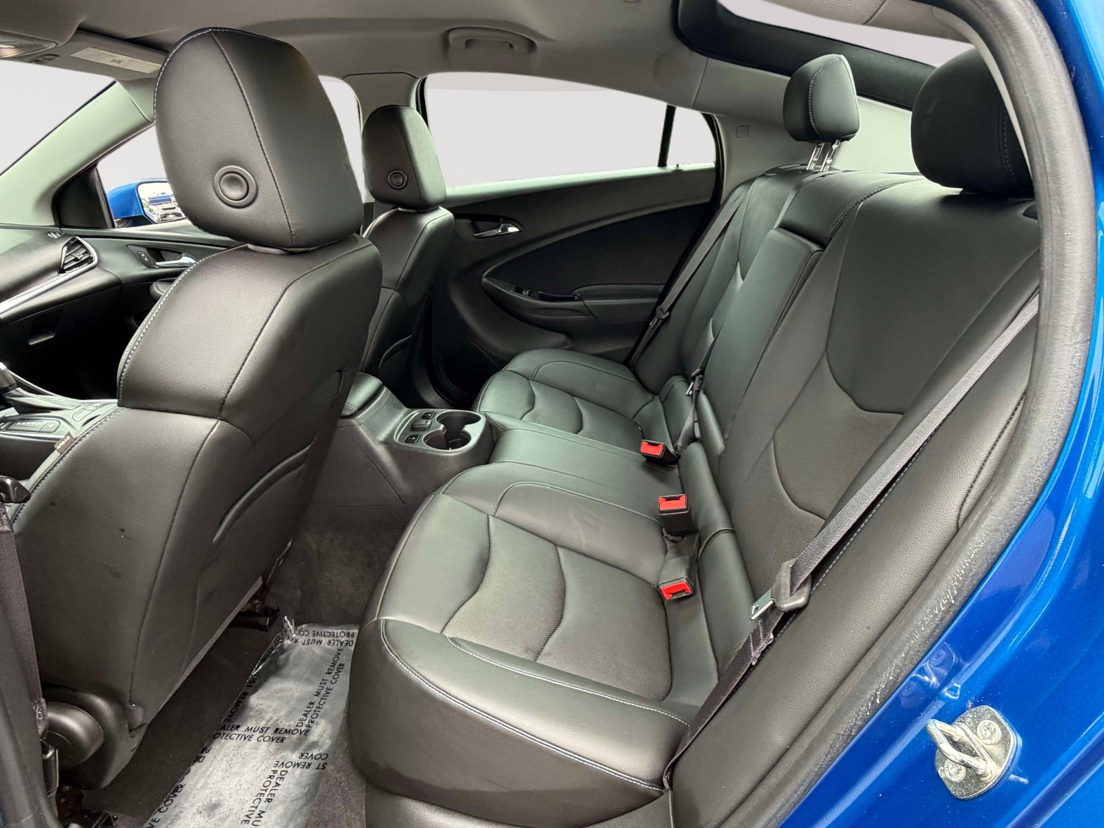 Used 2016 Chevrolet Volt Premier w/ Driver Confidence Package FWD image 24