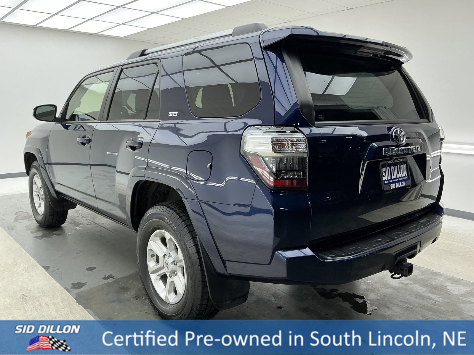 Used 2021 Toyota 4Runner SR5 Premium w/ Moonroof Package image 6