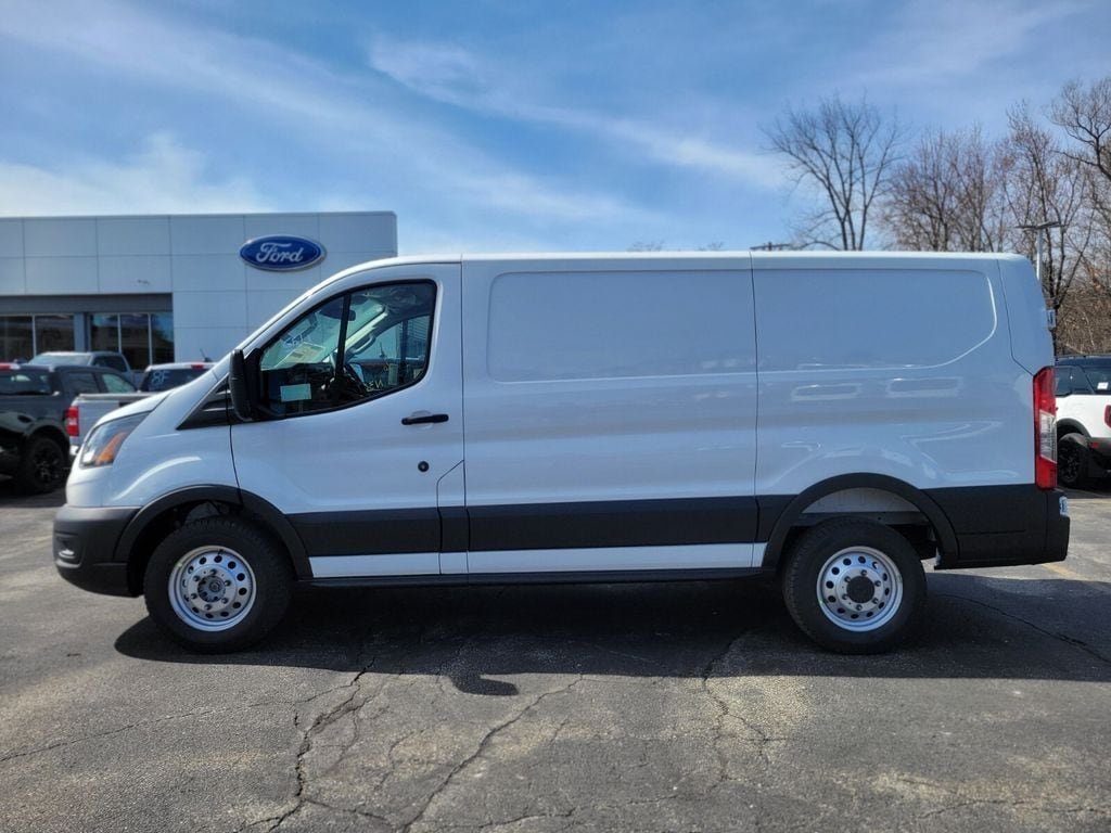 New 2026 Ford Transit 250 Low Roof AWD image 2