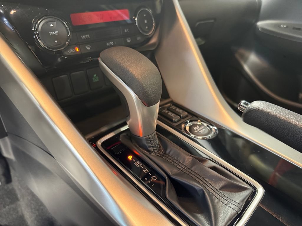 Used 2026 Mitsubishi Eclipse Cross Ralliart AWD/4WD image 21