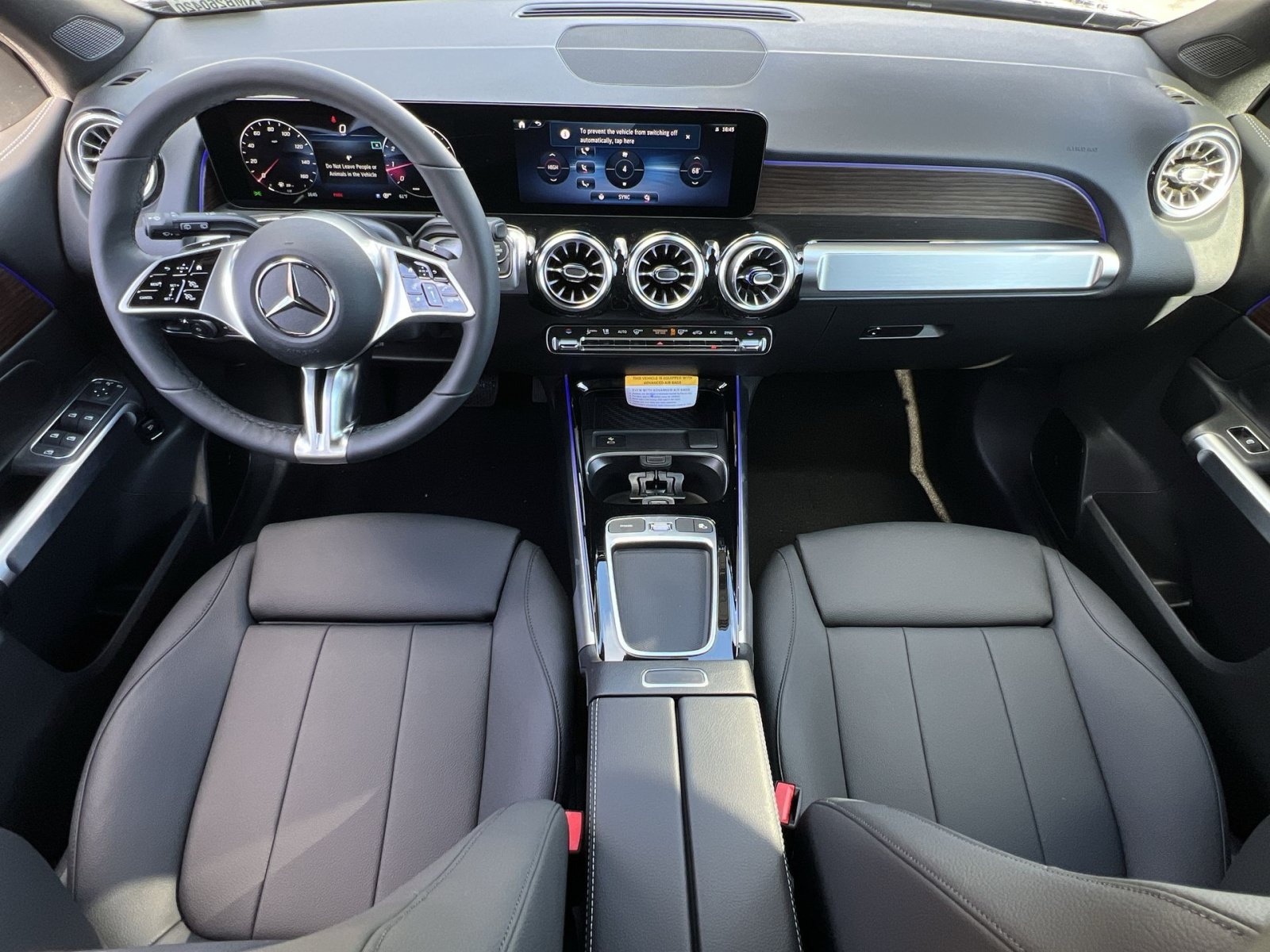 Certified 2026 Mercedes-Benz GLB 250 4MATIC image 21