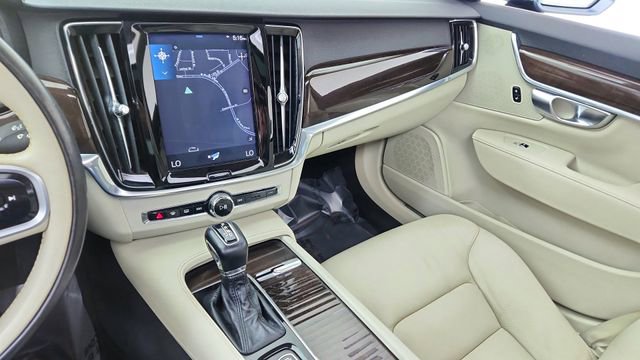 Used 2019 Volvo S90 T5 Momentum w/ Protection Package Premier image 43