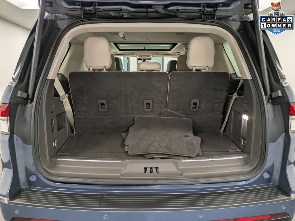 Used 2022 Lincoln Navigator Reserve AWD/4WD image 28