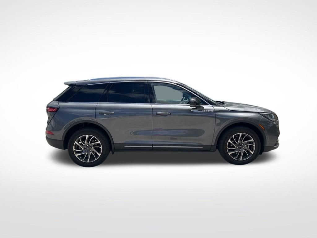 Used 2022 Lincoln Corsair FWD w/ Equipment Group 101A image 4