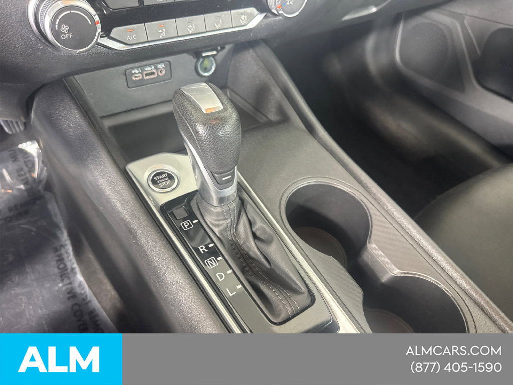 Used 2025 Nissan Altima 2.5 SV FWD image 32