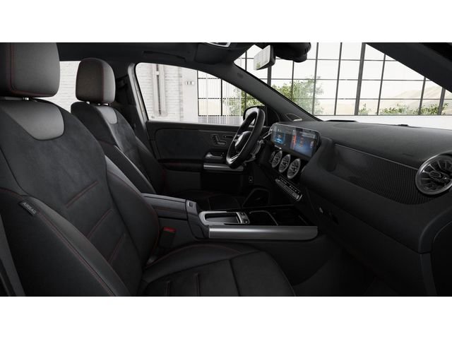 New 2026 Mercedes-Benz GLA 35 AMG 4MATIC image 4