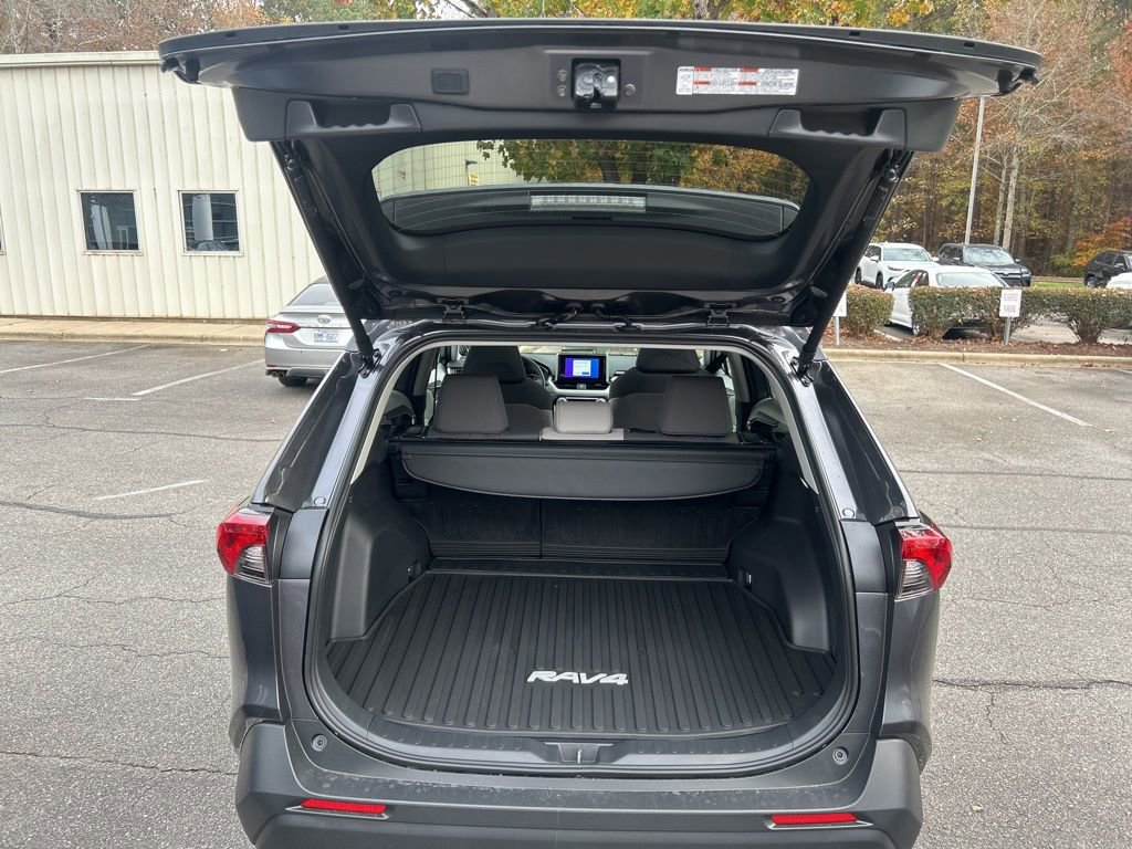 New 2025 Toyota RAV4 XLE image 17