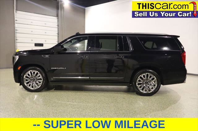 Used 2023 GMC Yukon XL Denali Ultimate image 4