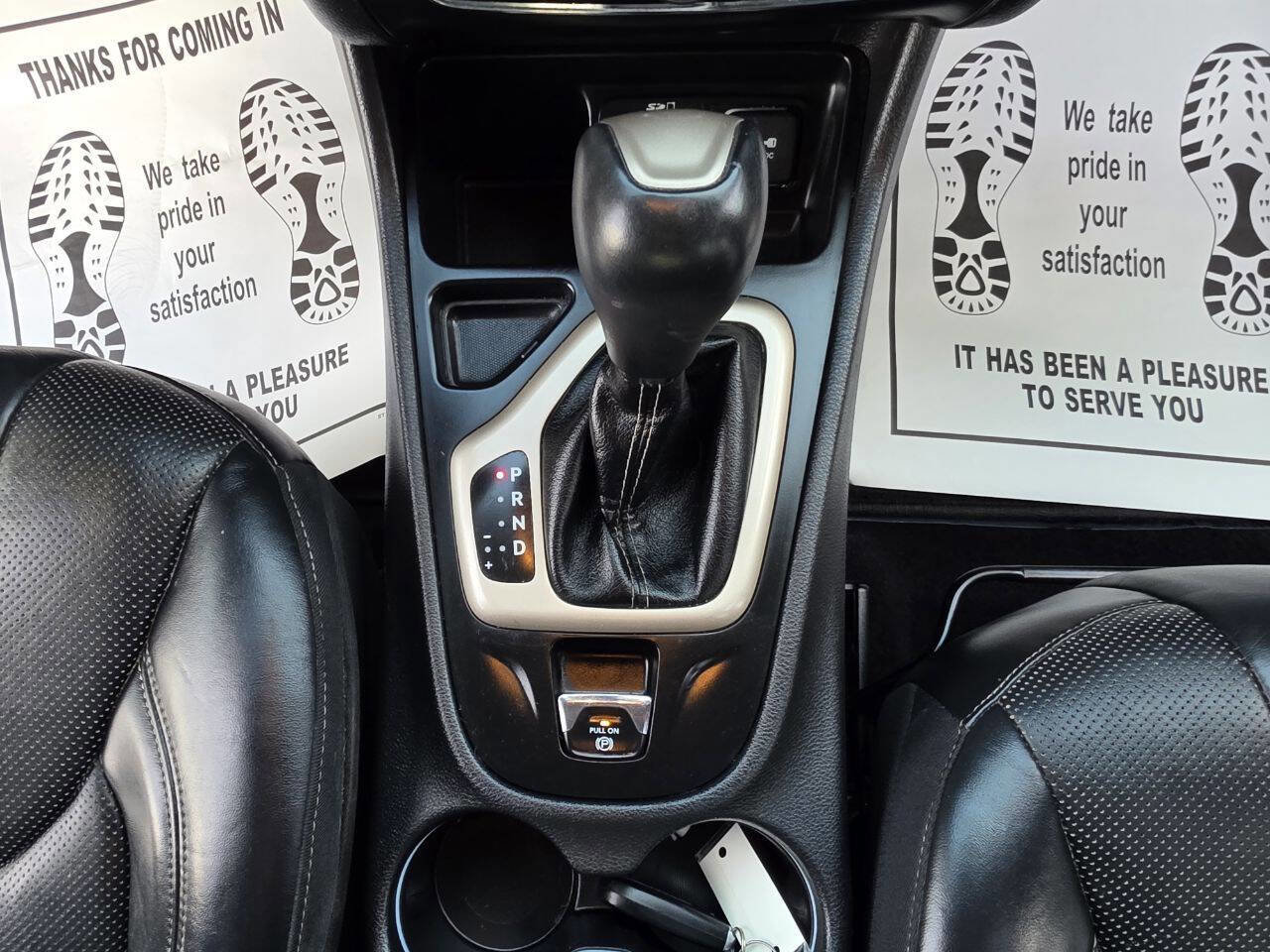 Used 2017 Jeep Cherokee Limited w/ Luxury Group image 20