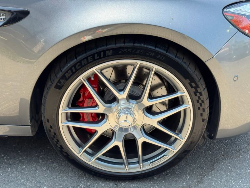 Used 2019 Mercedes-Benz E 63 AMG S w/ Driver Assistance Package image 38