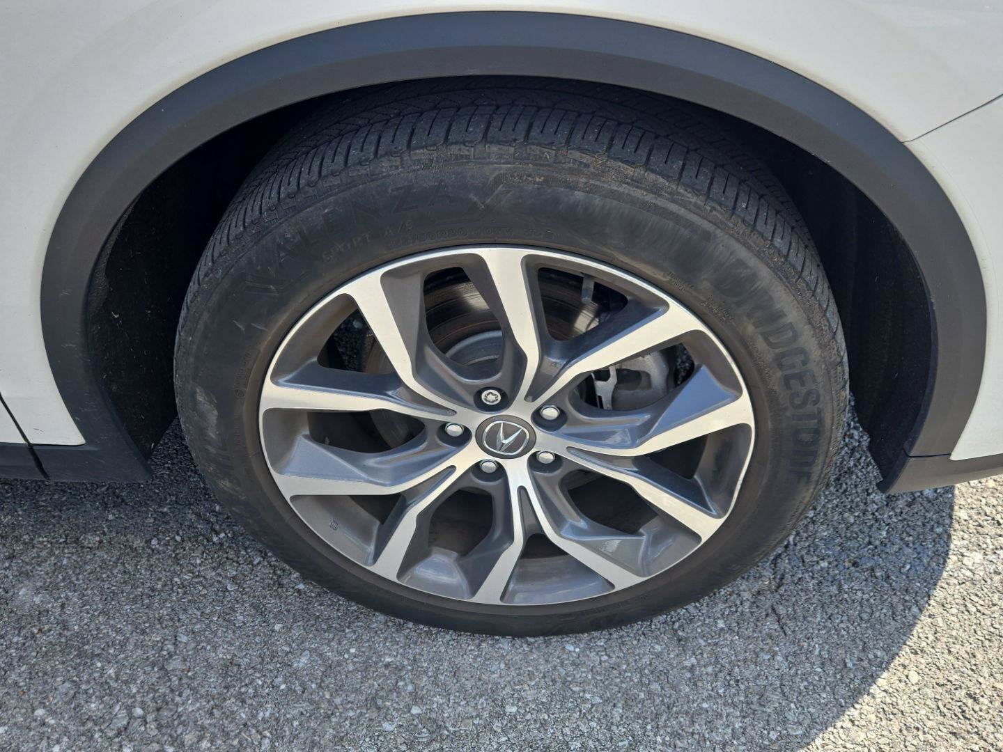 Used 2023 Acura MDX w/ Technology Package AWD/4WD image 9
