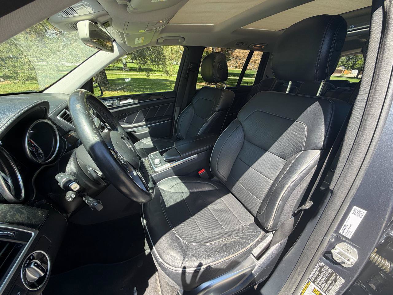Used 2013 Mercedes-Benz GL 550 4MATIC image 11