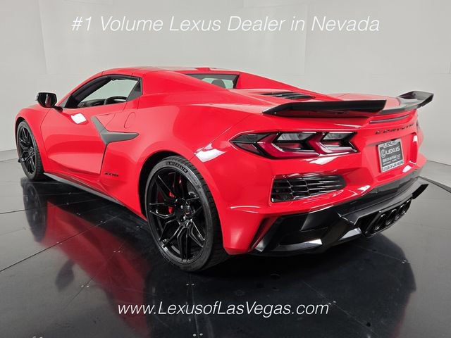 Used 2023 Chevrolet Corvette Z06 w/ Stealth Interior Trim Package RWD image 4