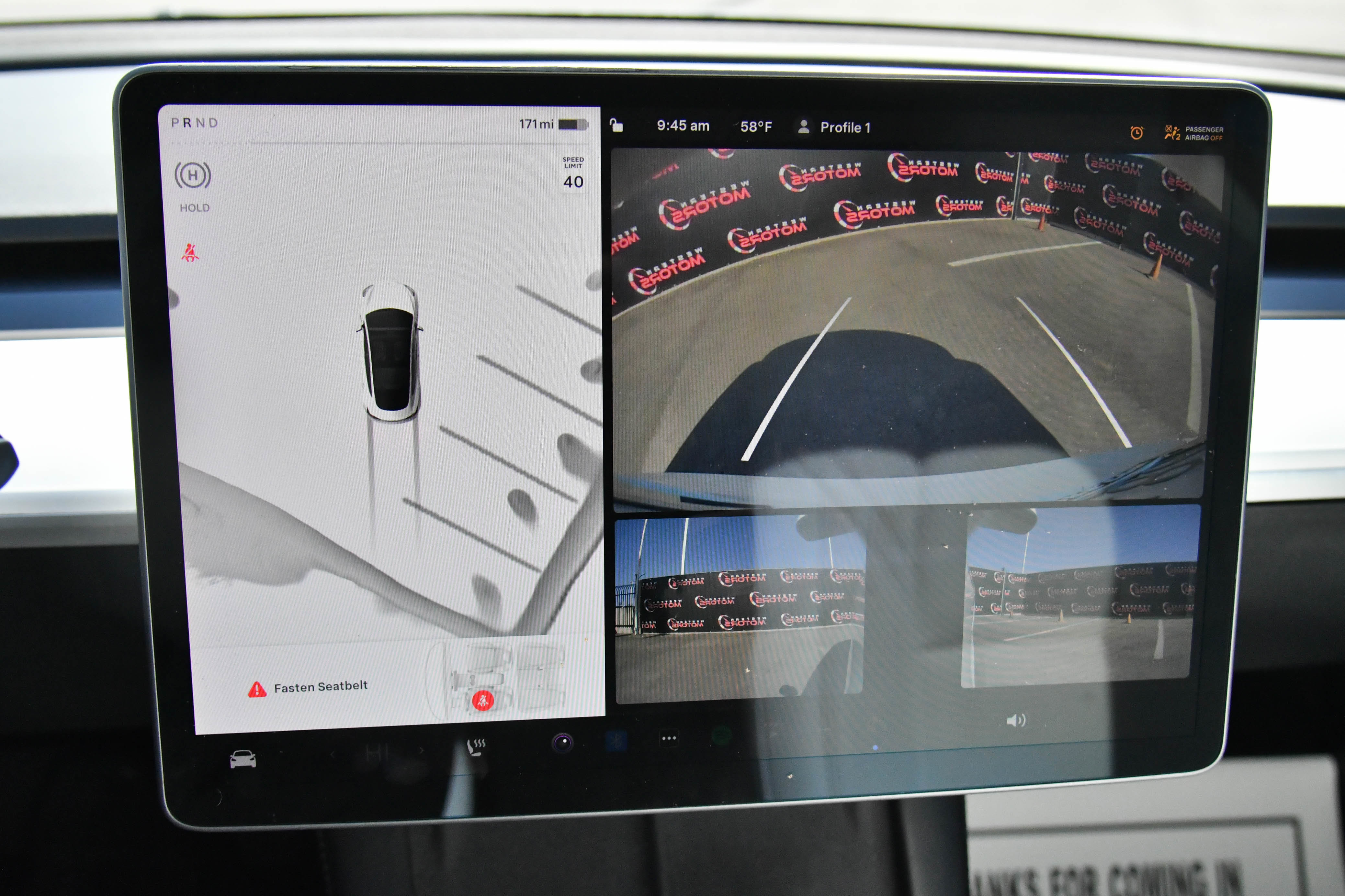 Used 2023 Tesla Model 3 Standard Range RWD image 18