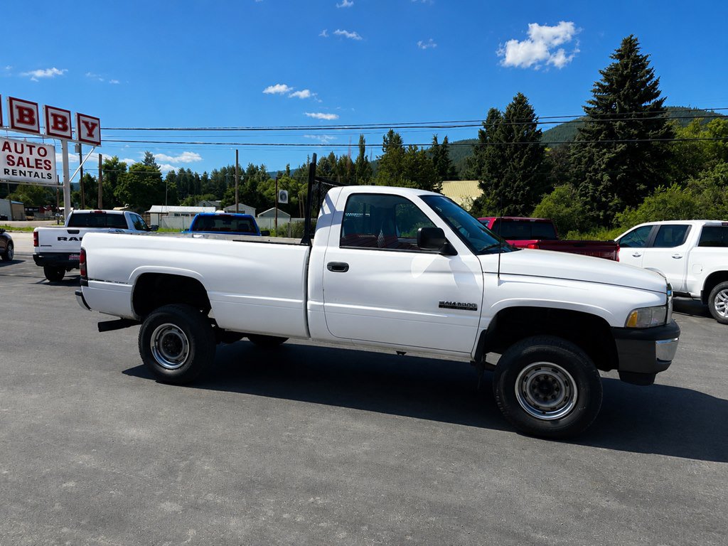 Used 1995 Dodge Ram 2500 Truck 4x4 Regular Cab image 3