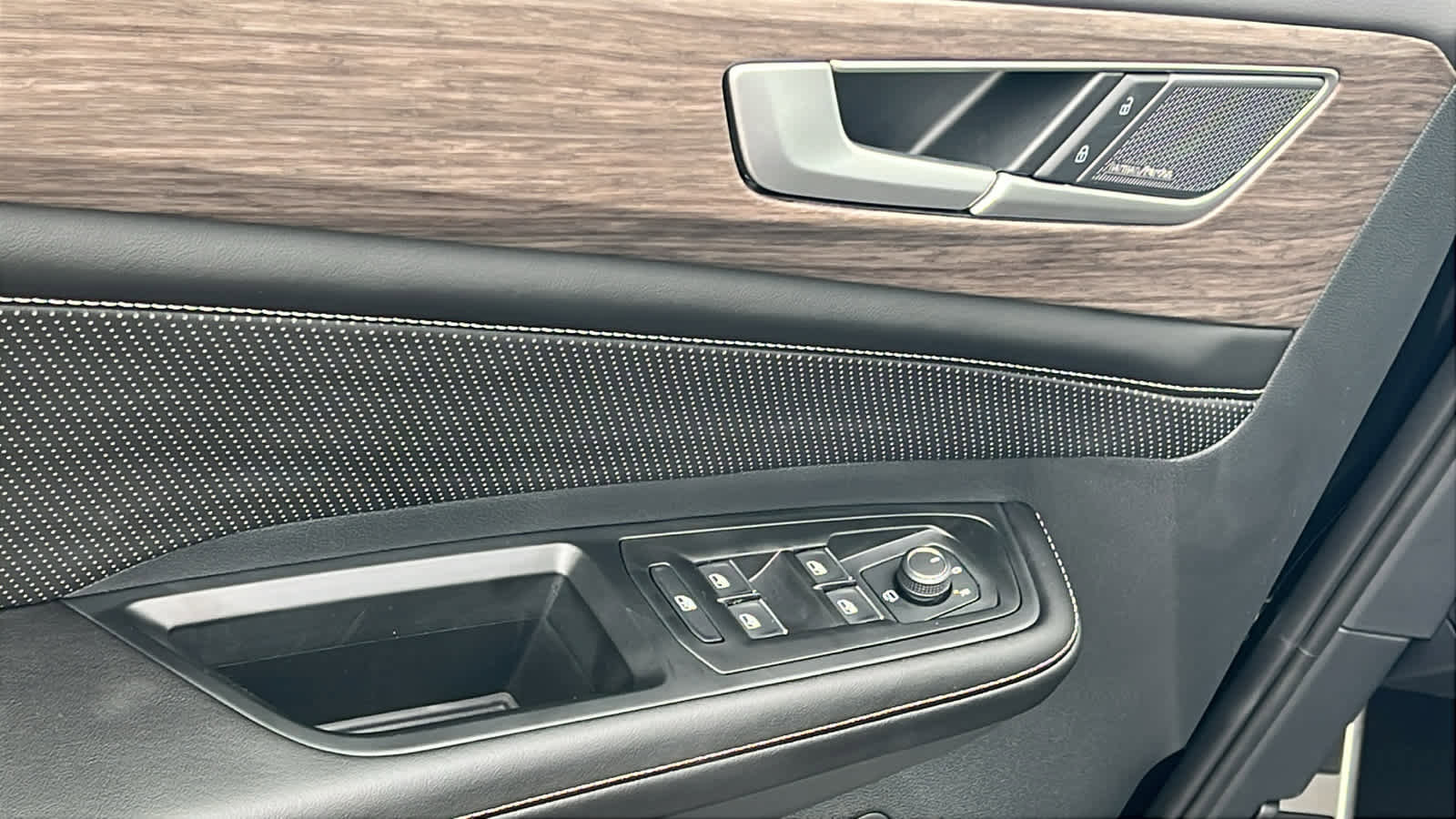 New 2026 Volkswagen Atlas SEL Premium R-Line image 22