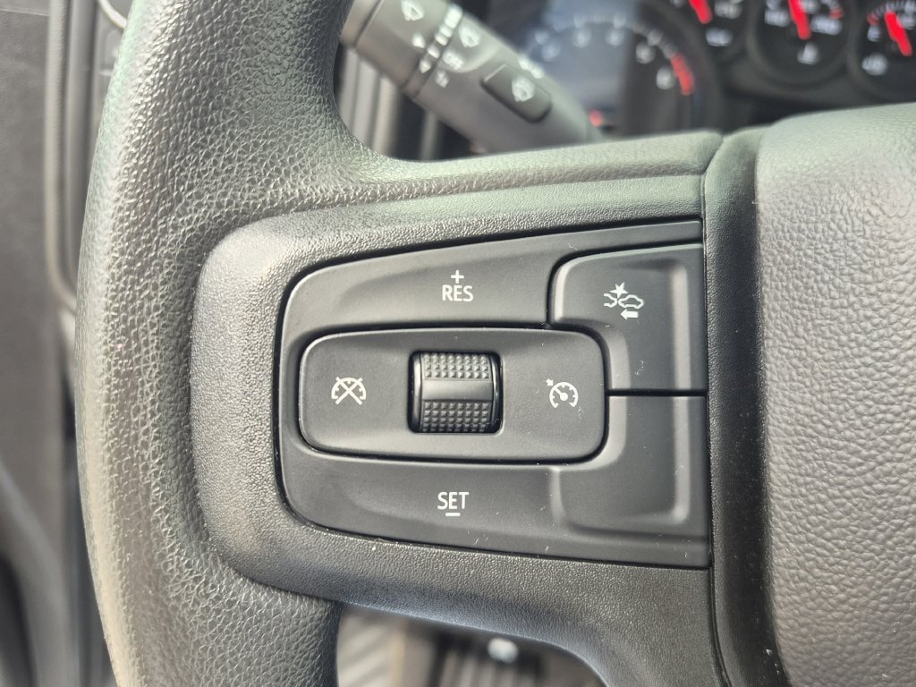 Certified 2025 Chevrolet Silverado 1500 Custom AWD/4WD image 20