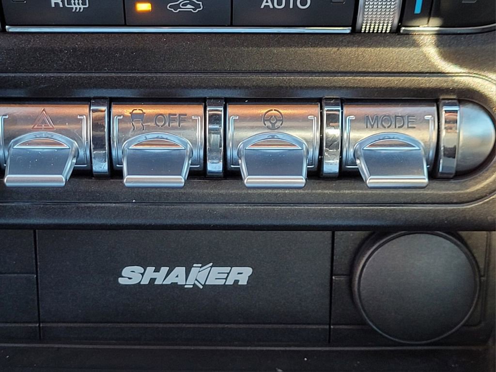 Used 2016 Ford Mustang Premium image 26