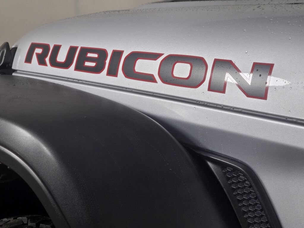 Used 2024 Jeep Wrangler Unlimited Rubicon AWD/4WD image 15