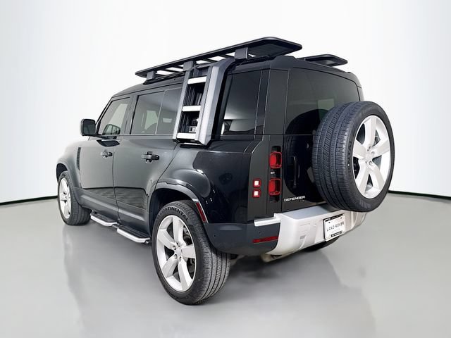 Used 2023 Land Rover Defender 110 SE AWD/4WD image 7