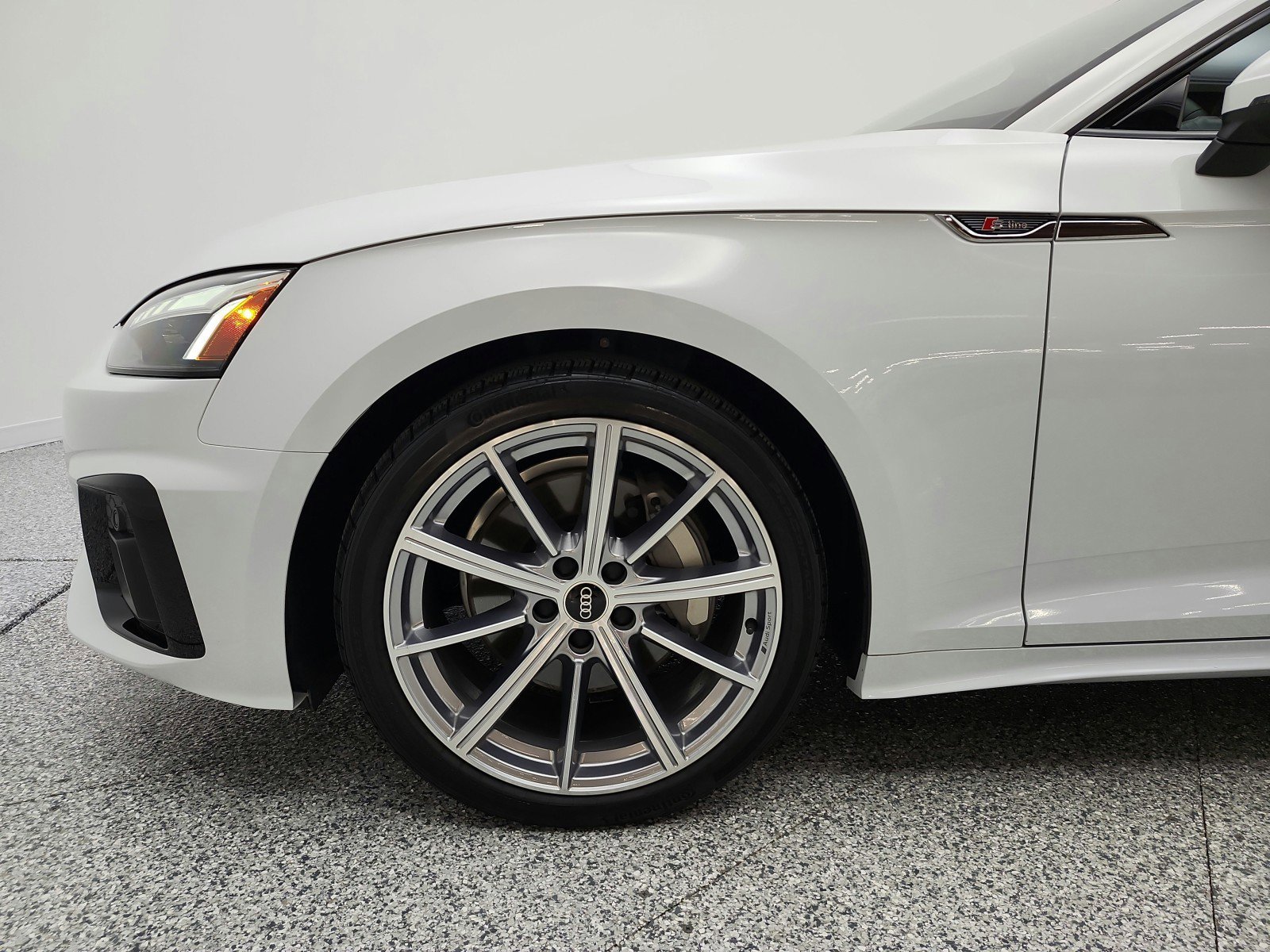 Used 2025 Audi A5 2.0T Premium Plus w/ Convenience Plus Package AWD/4WD image 22