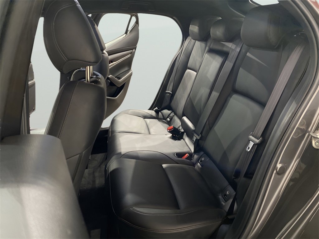 Used 2020 MAZDA MAZDA3 Hatchback w/ Preferred Package image 9