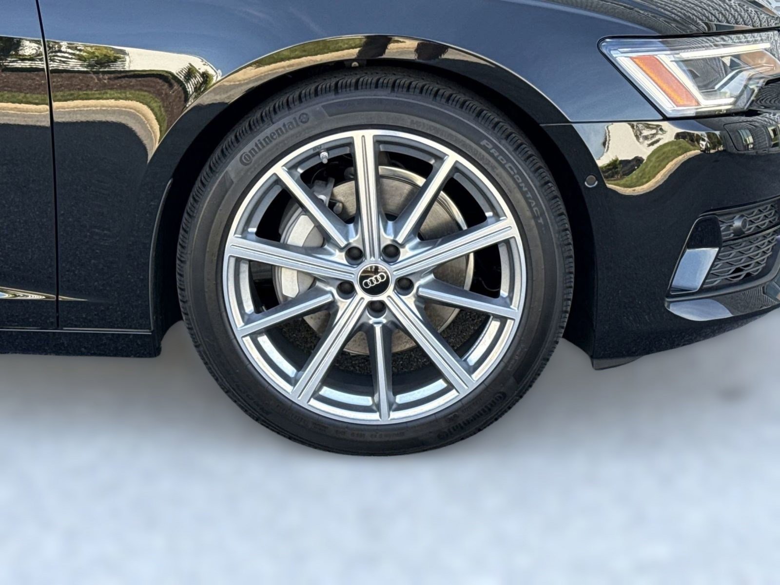 New 2025 Audi A6 Premium image 12