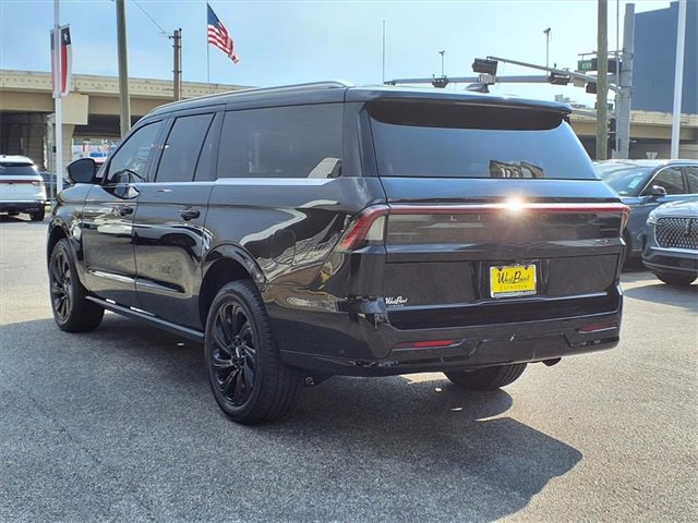 New 2025 Lincoln Navigator L Reserve image 4