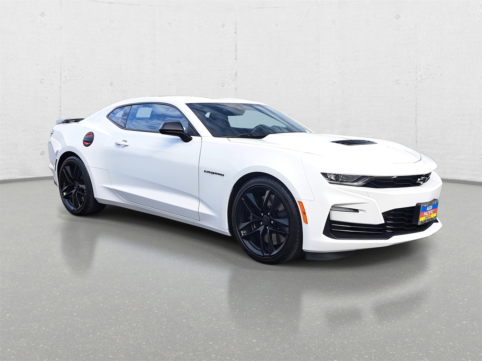 Used 2023 Chevrolet Camaro SS image 3