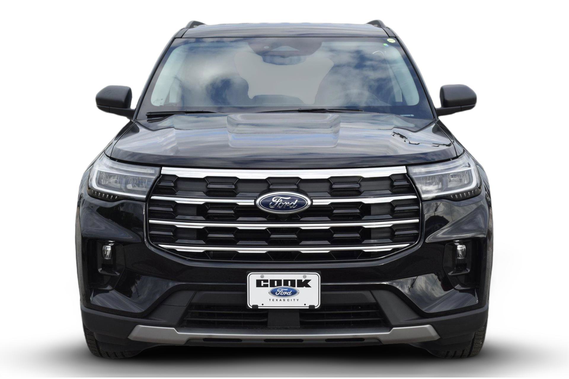 New 2026 Ford Explorer Active w/ Active Comfort Package image 2