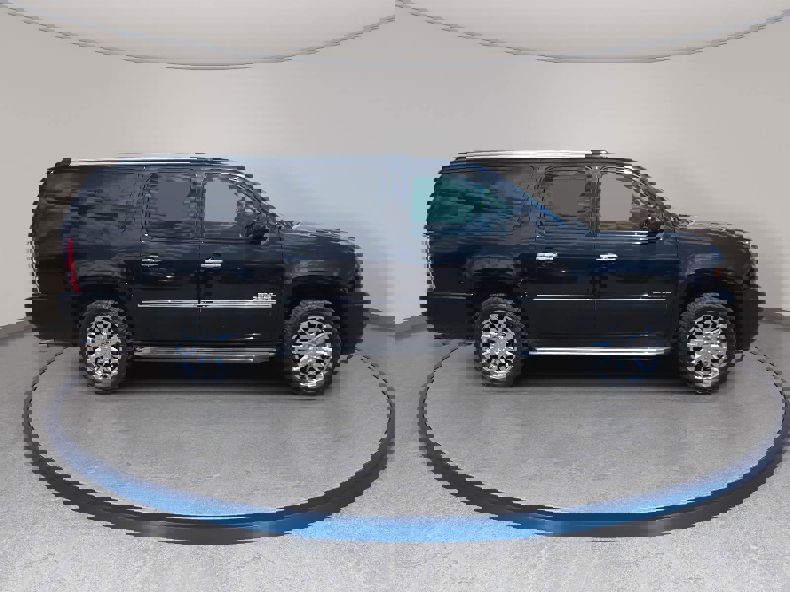 Used 2012 GMC Yukon XL Denali image 4