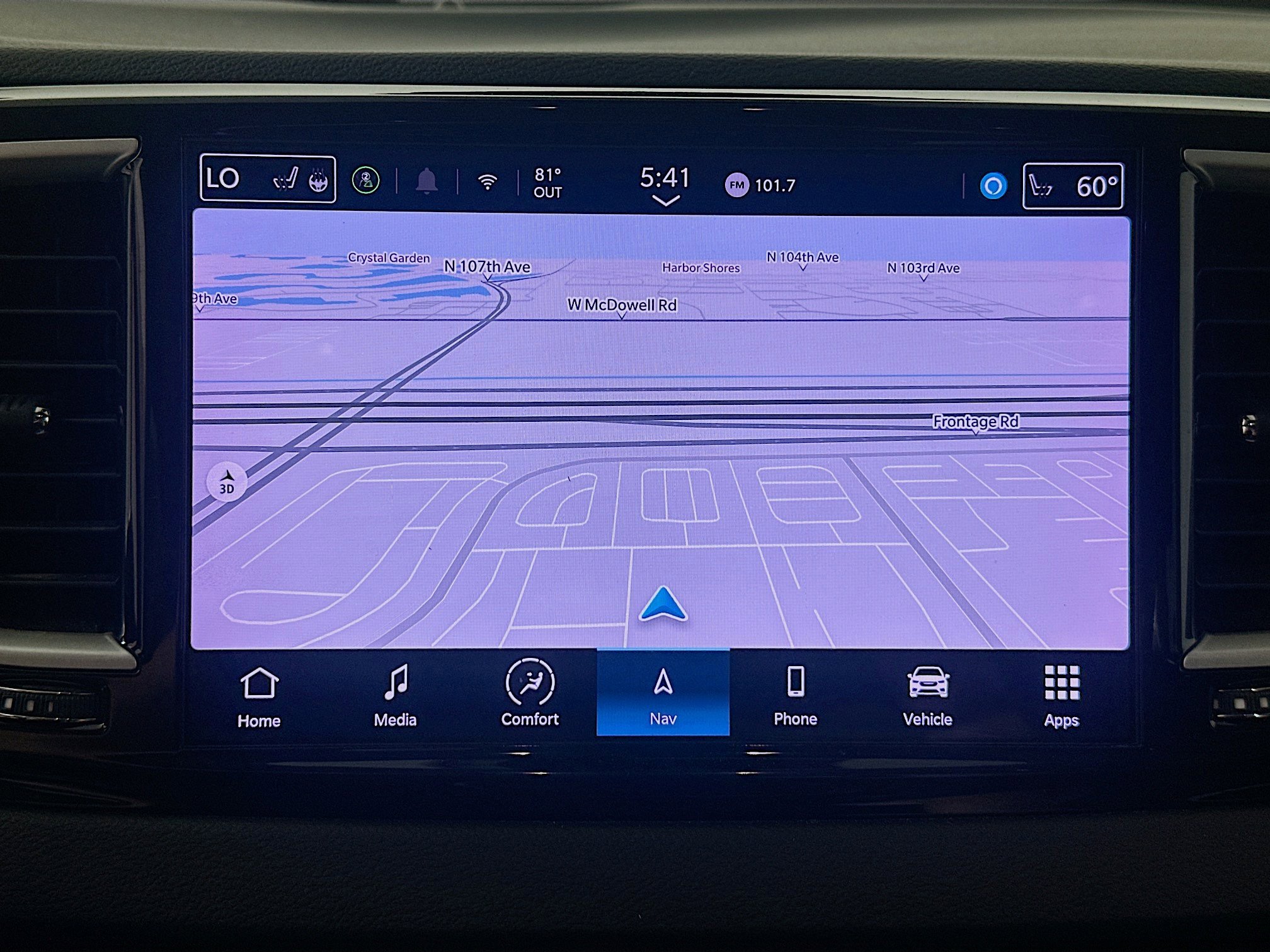 Used 2022 Chrysler Pacifica Touring-L w/ Uconnect Theater Family Group image 22