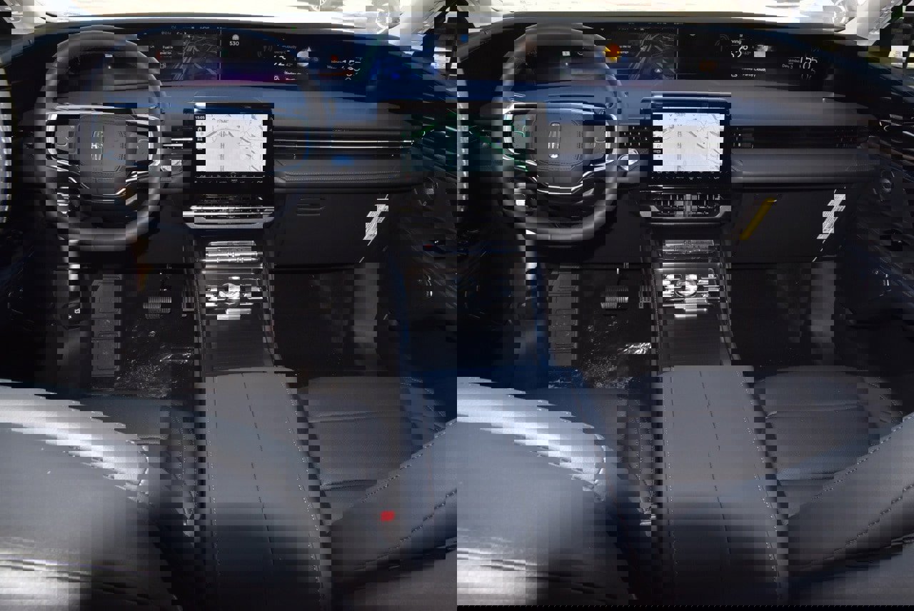 New 2026 Lincoln Nautilus Premier w/ Equipment Group 102A image 16