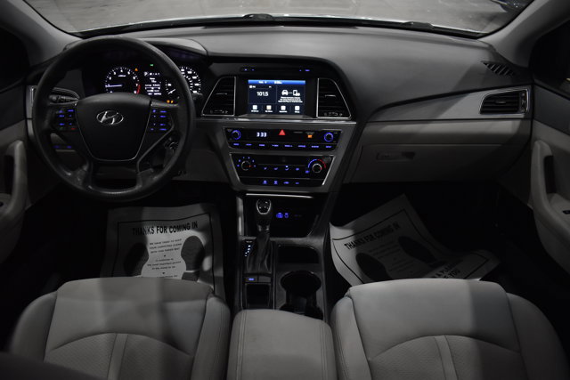 Used 2017 Hyundai Sonata SE image 15