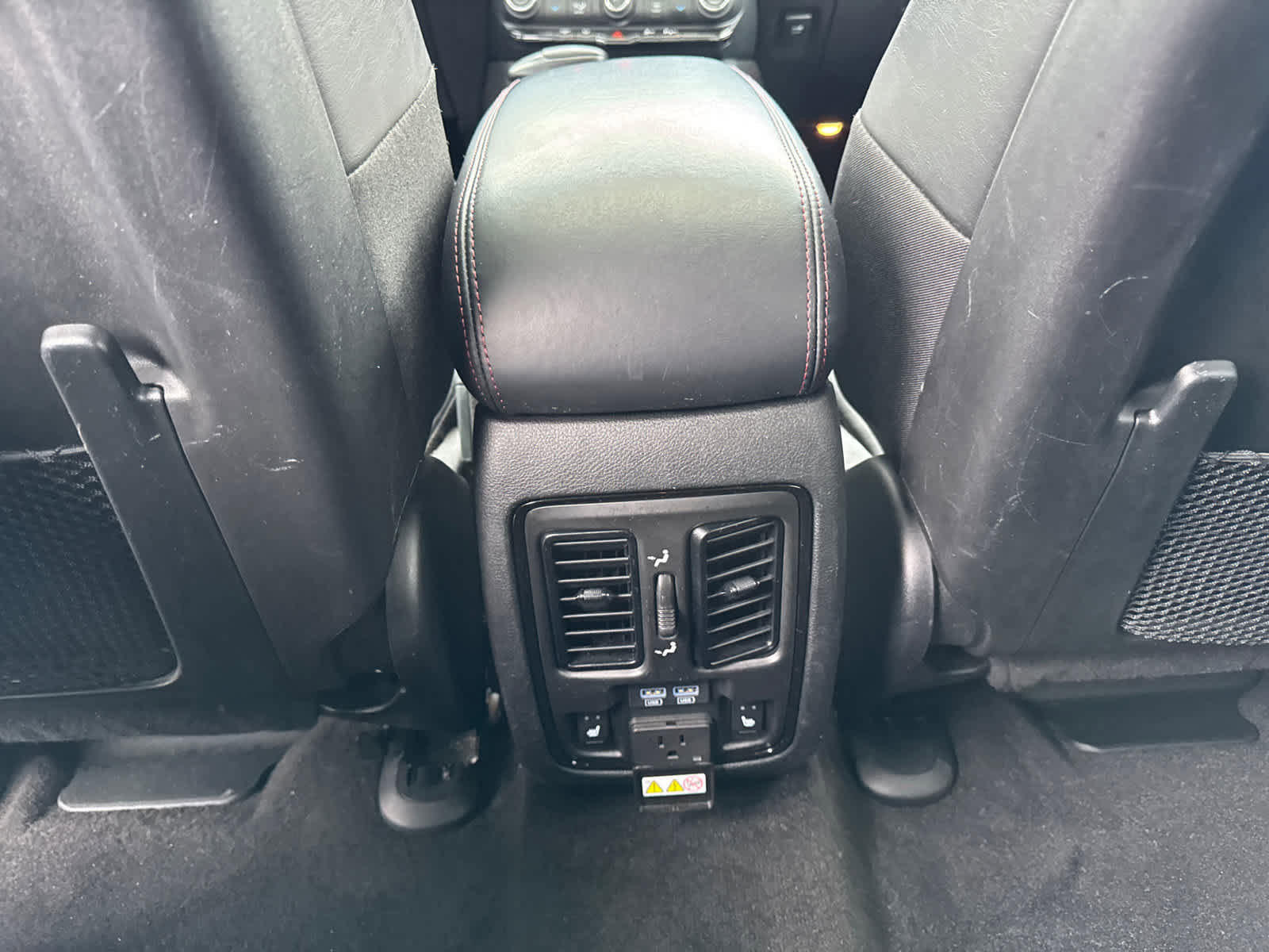 Used 2022 Dodge Durango R/T w/ Blacktop Package image 29