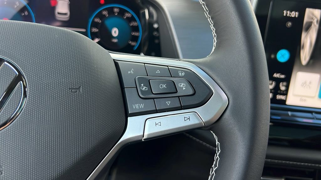 New 2026 Volkswagen Atlas Cross Sport SE image 29