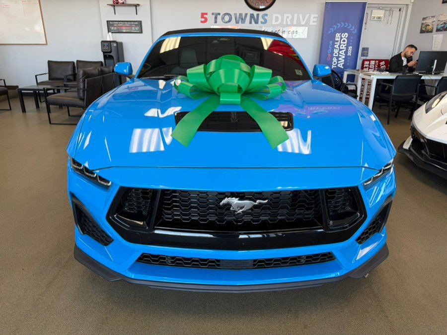 Used 2024 Ford Mustang GT Premium w/ GT Performance Package RWD image 23