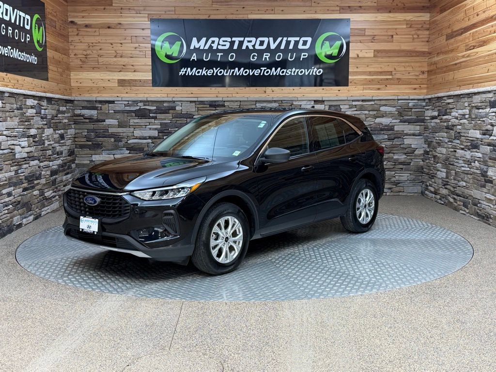 Used 2024 Ford Escape Active w/ Tech Pack #1 image 4