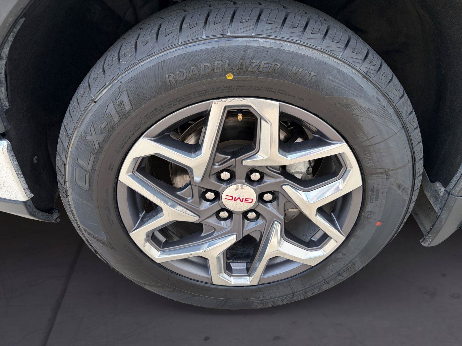 Used 2022 GMC Sierra 1500 SLT AWD/4WD image 14